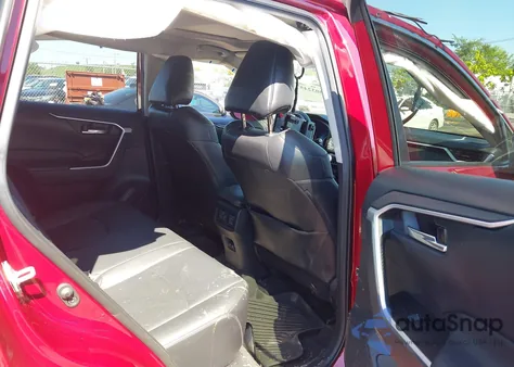 2021 Toyota Rav4 Xle Premium from USA, damaged, VIN 2T3A1RFV1MW193849